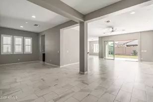 1073 E Holland Park Dr, Gilbert, AZ 85297 - Photo 17