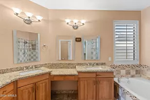 1715 E Kenwood St, Mesa, AZ 85203 - Photo 25