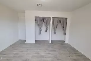 2955 W St Moritz Ln, Phoenix, AZ 85053 - Photo 11