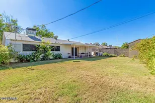 7544 E Kimsey Ln, Scottsdale, AZ 85257 - Photo 15