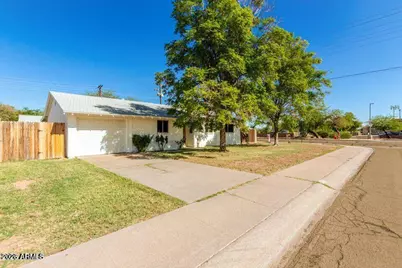 7544 E Kimsey Lane, Scottsdale, AZ 85257 - Photo 1