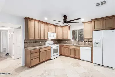 7544 E Kimsey Lane, Scottsdale, AZ 85257 - Photo 5