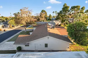 13806 N Crown Point, Sun City, AZ 85351 - Photo 35