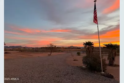 50910 W Long Rifle Road, Aguila, AZ 85320 - Photo 39