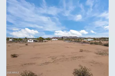 50910 W Long Rifle Road, Aguila, AZ 85320 - Photo 47