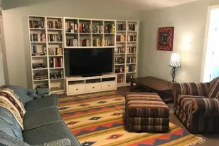 10315 W Oakmont Dr, Sun City, AZ 85351 - Photo 5