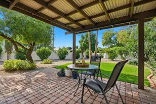 633 E Calavar Rd, Phoenix, AZ 85022 - Photo 21