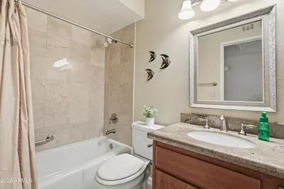 633 E Calavar Road, Phoenix, AZ 85022 - Photo 19