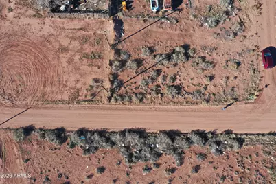 8501 S 19th Street #092, Sun Valley, AZ 86029 - Photo 7