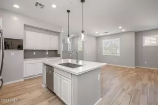 250 W Queen Creek Rd, Chandler, AZ 85248 - Photo 11