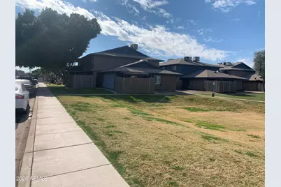 286 W Palomino Drive #17, Chandler, AZ 85225 - Photo 1