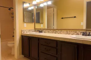 1636 E Villa Theresa Dr, Phoenix, AZ 85022 - Photo 29