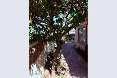 1636 E Villa Theresa Drive, Phoenix, AZ 85022 - Photo 45