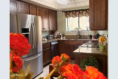 1636 E Villa Theresa Drive, Phoenix, AZ 85022 - Photo 9