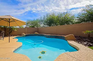 2011 W Spur Dr, Phoenix, AZ 85085 - Photo 53