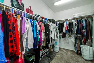 2011 W Spur Dr, Phoenix, AZ 85085 - Photo 41