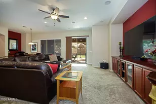 2011 W Spur Dr, Phoenix, AZ 85085 - Photo 13