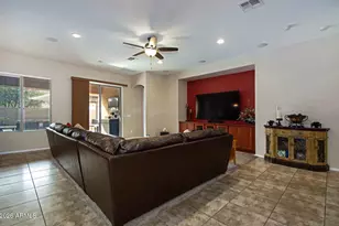 2011 W Spur Dr, Phoenix, AZ 85085 - Photo 11