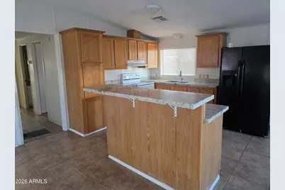 1502 N 180th Drive, Goodyear, AZ 85395 - Photo 7