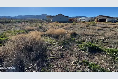 411 Skyline Boulevard #51, Clarkdale, AZ 86324 - Photo 11