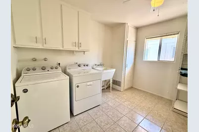 10416 W Prairie Hills Circle, Sun City, AZ 85351 - Photo 39