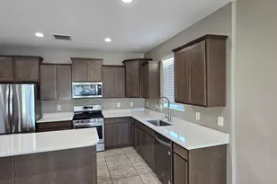 30149 W Columbus Ct, Buckeye, AZ 85396 - Photo 9