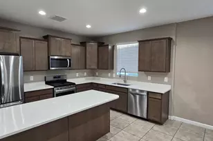 30149 W Columbus Ct, Buckeye, AZ 85396 - Photo 7