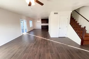 10002 N 66th Ln, Glendale, AZ 85302 - Photo 3