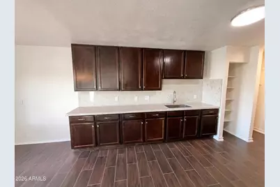 10002 N 66th Lane, Glendale, AZ 85302 - Photo 11