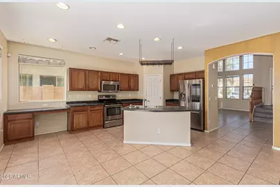 707 W Agrarian Hills Drive, San Tan Valley, AZ 85143 - Photo 11