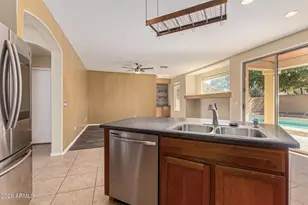 707 W Agrarian Hills Dr, San Tan Valley, AZ 85143 - Photo 15