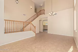 707 W Agrarian Hills Dr, San Tan Valley, AZ 85143 - Photo 5