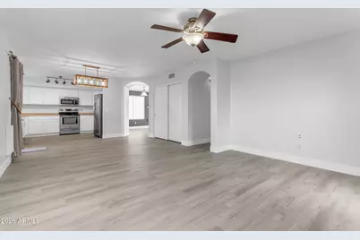 4662 E Cherry Hills Drive, Chandler, AZ 85249 - Photo 13