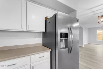 4662 E Cherry Hills Drive, Chandler, AZ 85249 - Photo 9