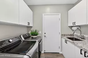 10674 E Butherus Dr, Scottsdale, AZ 85255 - Photo 27