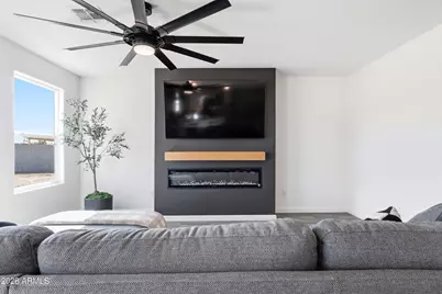 1461 E Tuscany Street, Casa Grande, AZ 85122 - Photo 9