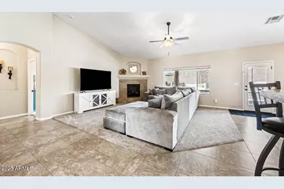 86 E Moon Vista Street, Apache Junction, AZ 85119 - Photo 11