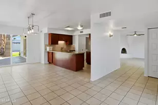 8721 E Mulberry St, Scottsdale, AZ 85251 - Photo 5