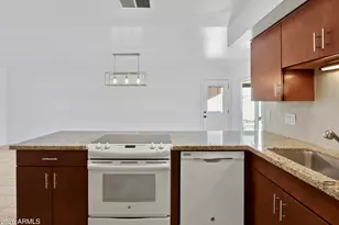 8721 E Mulberry St, Scottsdale, AZ 85251 - Photo 7