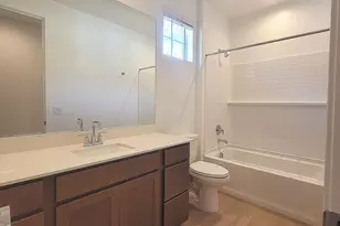 9833 W Catalina Dr, Phoenix, AZ 85037 - Photo 11