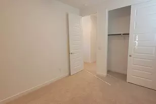 9833 W Catalina Dr, Phoenix, AZ 85037 - Photo 15