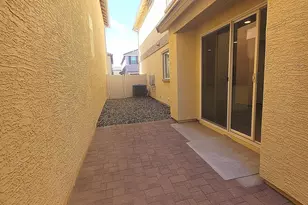 9833 W Catalina Dr, Phoenix, AZ 85037 - Photo 3