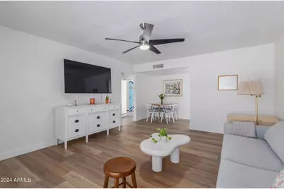 8241 N Central Avenue #13, Phoenix, AZ 85020 - Photo 5