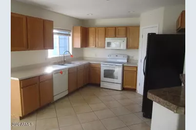 300 5th Avenue, Buckeye, AZ 85326 - Photo 5