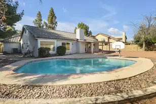 935 N Senate St, Chandler, AZ 85225 - Photo 25