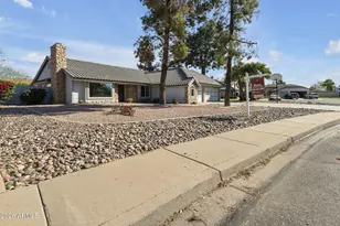 935 N Senate St, Chandler, AZ 85225 - Photo 3