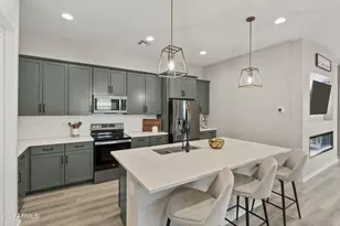 20015 S 230th Pl, Queen Creek, AZ 85142 - Photo 9