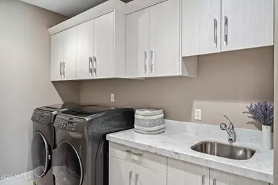 2 Biltmore Estate #309, Phoenix, AZ 85016 - Photo 37