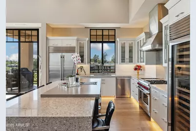 2 Biltmore Estate #309, Phoenix, AZ 85016 - Photo 15