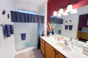 17961 N Somerset Dr, Surprise, AZ 85374 - Photo 9